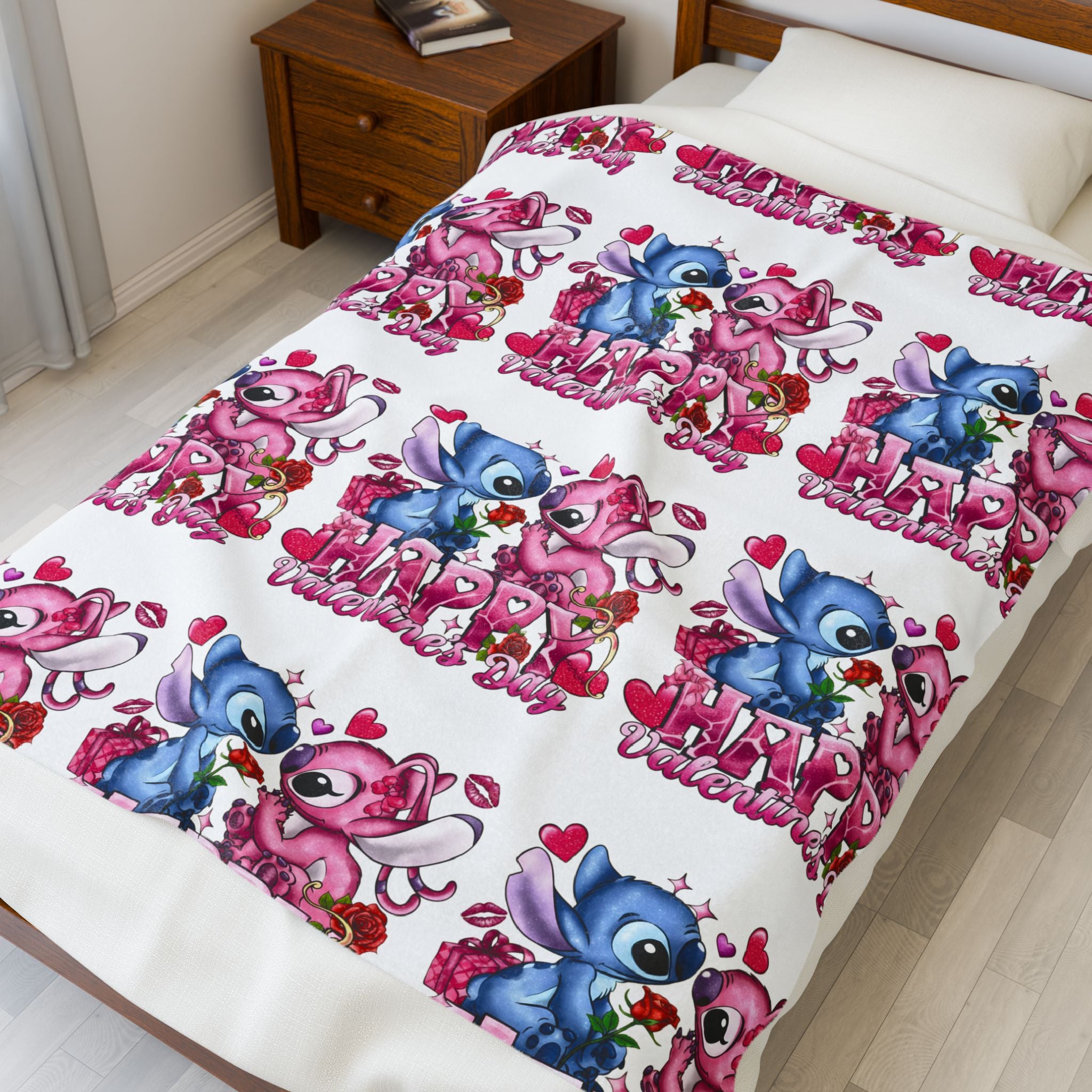Valentine's Day Cute Cartoon Stitch-Like Couple Velveteen Plush Blanket